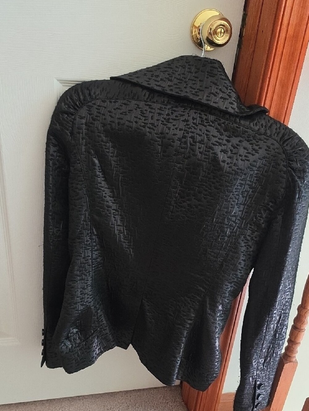 bebe Black Textured Single-Button Blazer - Picture 4 of 9